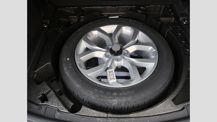 2017 認定中古車 Land Rover Discovery Sport Kaikoura Stone 2.0 litre Si4 Petrol HSE