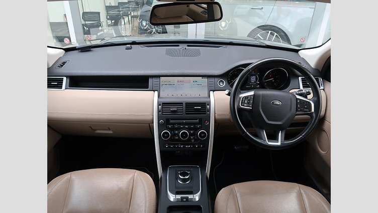 2017 認定中古車 Land Rover Discovery Sport Kaikoura Stone 2.0 litre Si4 Petrol HSE