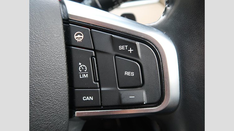 2017 認定中古車 Land Rover Discovery Sport Kaikoura Stone 2.0 litre Si4 Petrol HSE