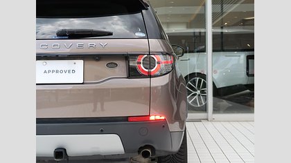 Discovery Sport 10