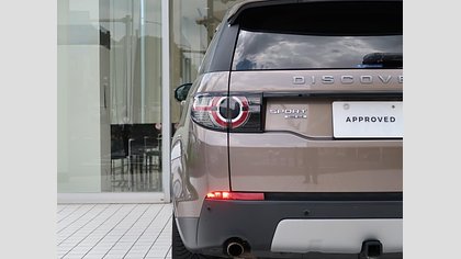 Discovery Sport 12