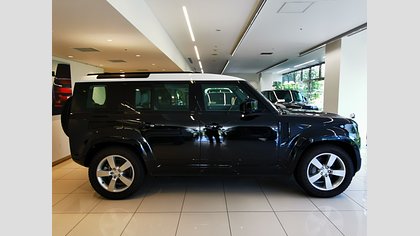 Defender 110 12