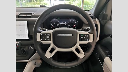 Defender 110 15