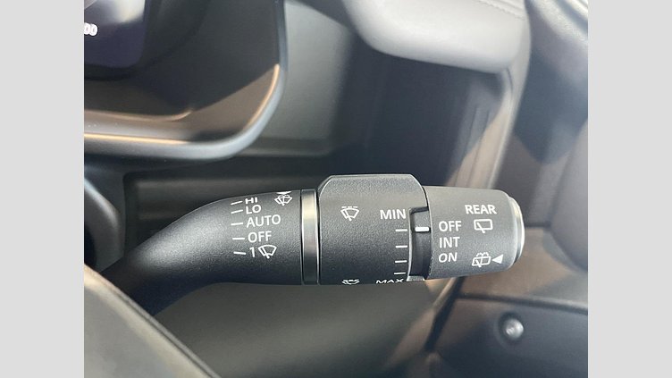 2023 認定中古車 Land Rover Defender 110 シリコンシルバー D300 AWD（AT） X-DYNAMIC HSE
