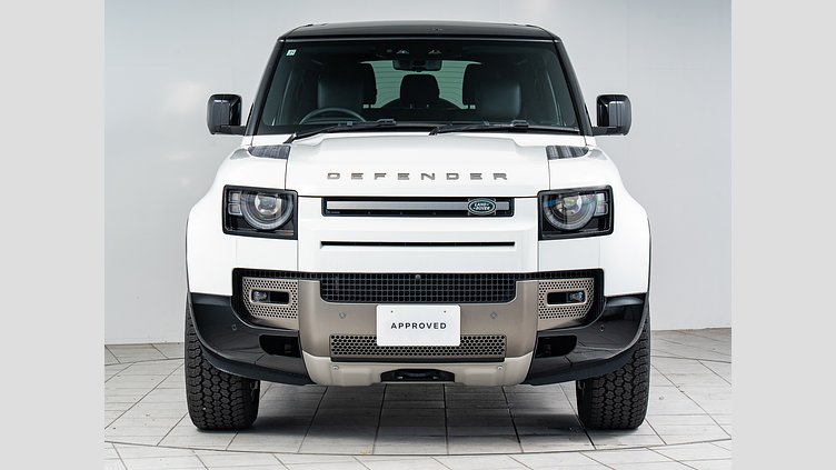 2025 認定中古車 Land Rover Defender 90 フジホワイト D350 ディーゼルマイルドハイブリッド X-Dynamic HSE　D350　エアサスペンション