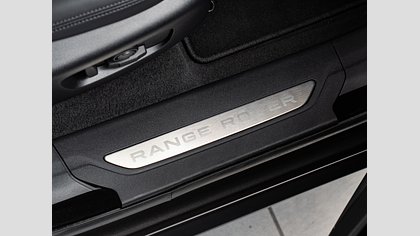 Range Rover Velar 30