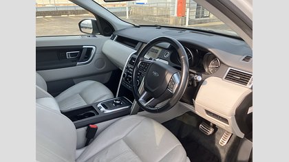 Discovery Sport 10