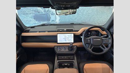 Defender 110 2