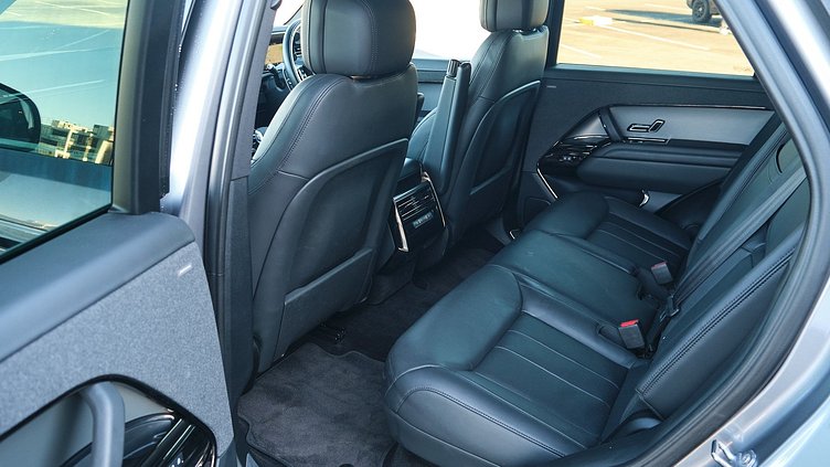2023 Approved Land Rover Range Rover Sport Eiger Grey D300 Dynamic SE