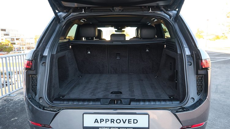2023 Approved Land Rover Range Rover Sport Eiger Grey D300 Dynamic SE
