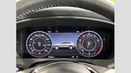 F-Pace 30
