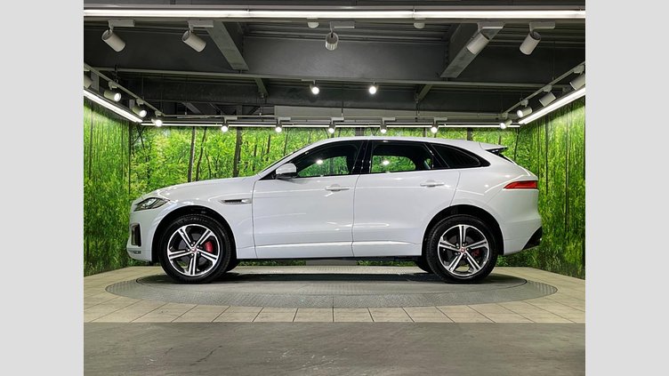 2019 認定中古車 Jaguar F-Pace Yulong White 3.0 litre V6 Supercharged Petrol S