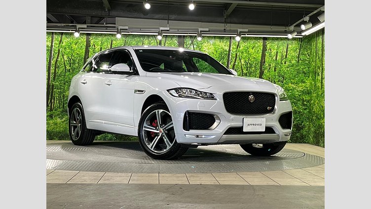2019 認定中古車 Jaguar F-Pace Yulong White 3.0 litre V6 Supercharged Petrol S