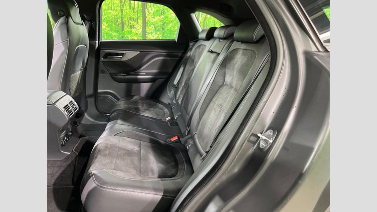 2019 認定中古車 Jaguar F-Pace Yulong White 3.0 litre V6 Supercharged Petrol S