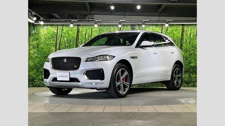 2019 認定中古車 Jaguar F-Pace Yulong White 3.0 litre V6 Supercharged Petrol S