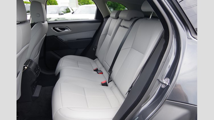 2025 認定中古車 Land Rover Range Rover Velar カルパチアングレイ D200マイルドハイブリッド（ディーゼル） スタンダードホイールベース S