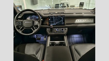Defender 110 3