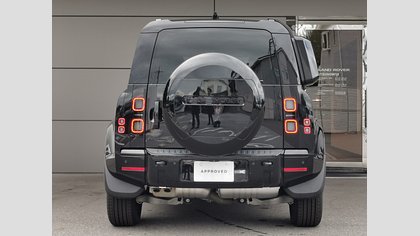 Defender 110 6