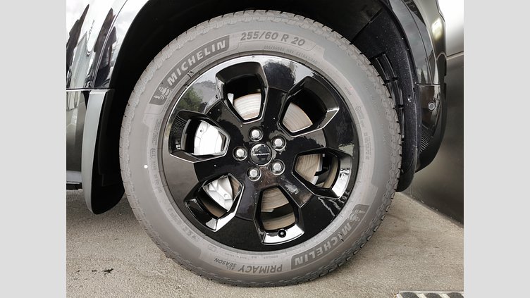 2025 認定中古車 Land Rover Defender 110 サントリーニブラック D350 ディーゼルマイルドハイブリッド X-Dynamic HSE