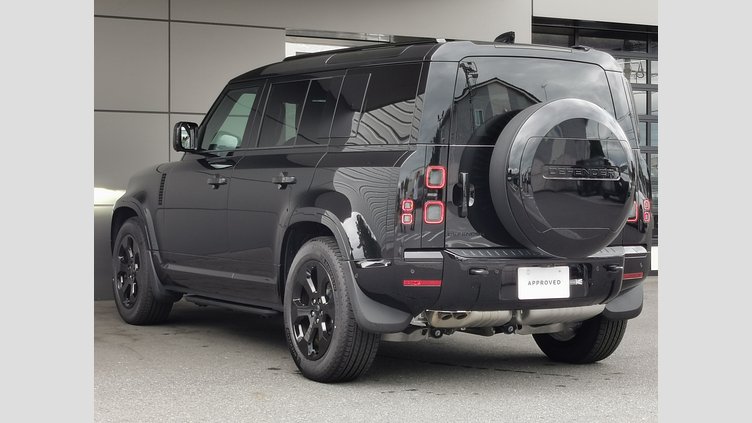 2025 認定中古車 Land Rover Defender 110 サントリーニブラック D350 ディーゼルマイルドハイブリッド X-Dynamic HSE