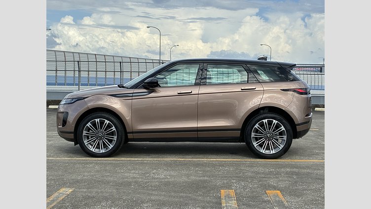 2025 認定中古車 Land Rover Range Rover Evoque コリンシアンブロンズ D200マイルドハイブリッド（ディーゼル） SWB S
