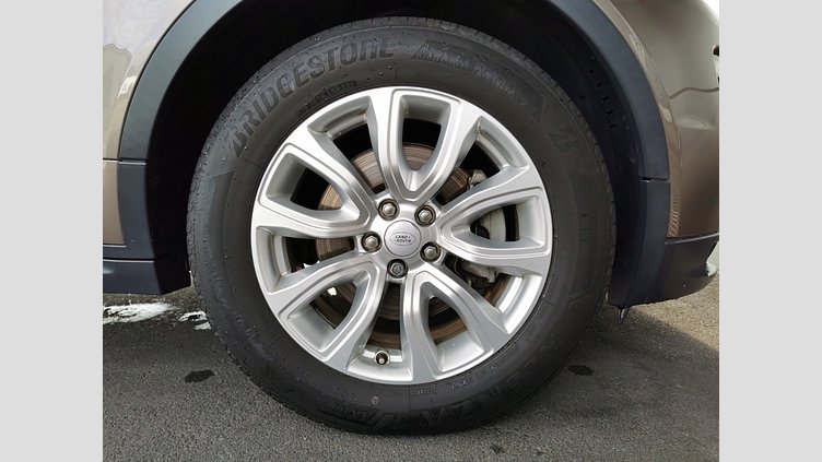2017 認定中古車 Land Rover Range Rover Evoque Kaikoura Stone 2.0 litre i4D Diesel HSE DYNAMIC