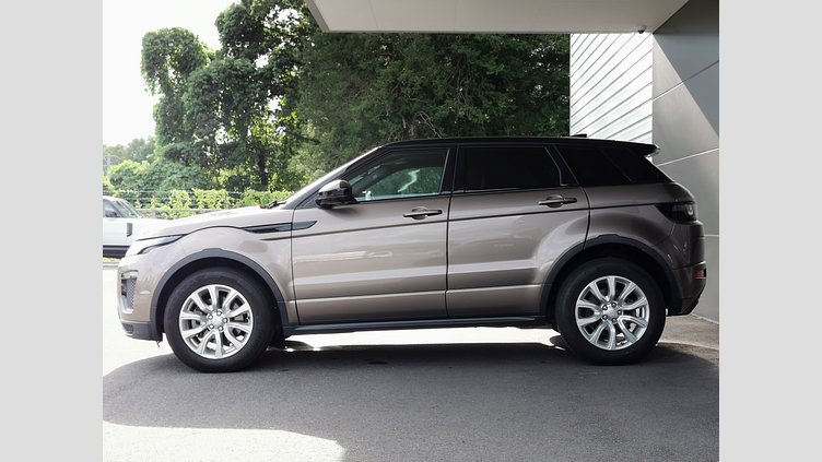 2017 認定中古車 Land Rover Range Rover Evoque Kaikoura Stone 2.0 litre i4D Diesel HSE DYNAMIC