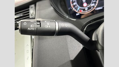 E-Pace 37