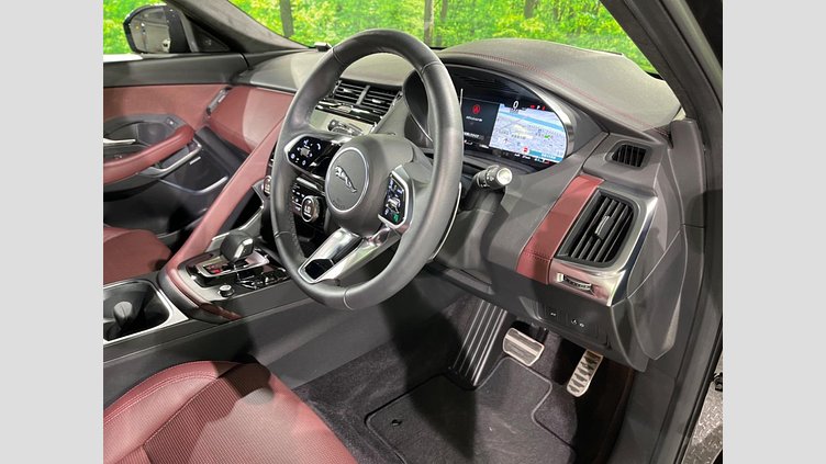 2024 認定中古車 Jaguar E-Pace サントリーニブラック P250（ガソリン） R-DYNAMIC HSE