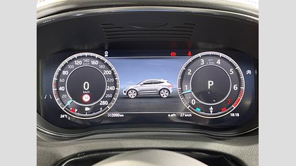 E-Pace 35
