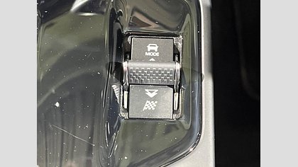 E-Pace 62