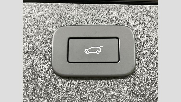 2024 認定中古車 Jaguar E-Pace サントリーニブラック P250（ガソリン） R-DYNAMIC HSE