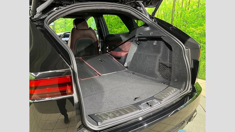 2024 認定中古車 Jaguar E-Pace サントリーニブラック P250（ガソリン） R-DYNAMIC HSE