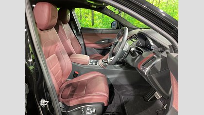 E-Pace 32