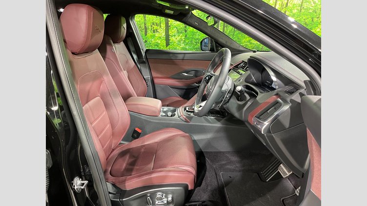 2024 認定中古車 Jaguar E-Pace サントリーニブラック P250（ガソリン） R-DYNAMIC HSE