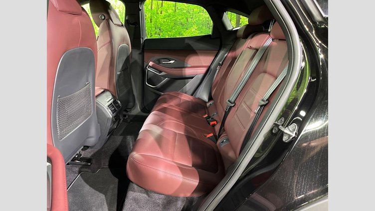 2024 認定中古車 Jaguar E-Pace サントリーニブラック P250（ガソリン） R-DYNAMIC HSE
