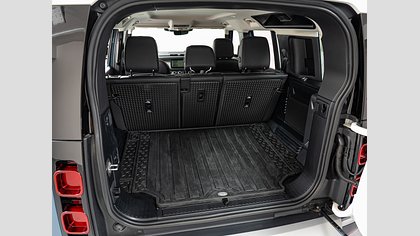Defender 110 51
