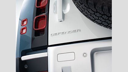 Defender 110 53