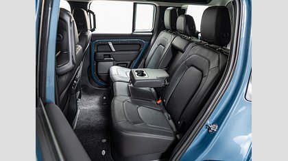Defender 110 62
