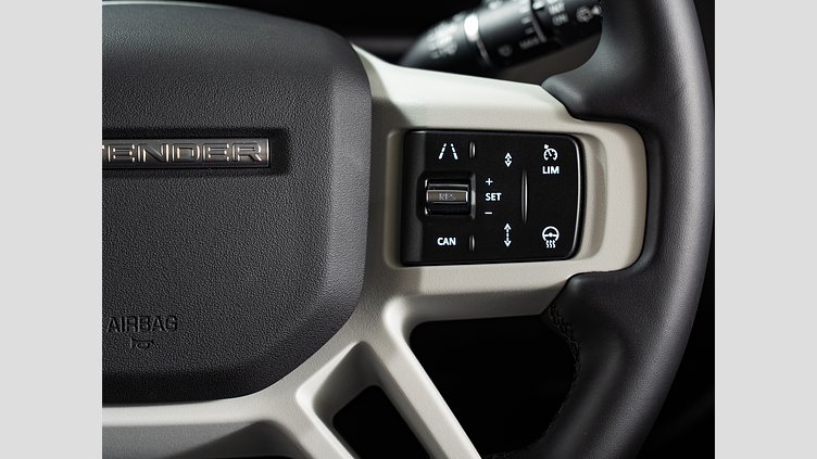 2024 認定中古車 Land Rover Defender 110 タスマンブルー D300 AWD（AT） S