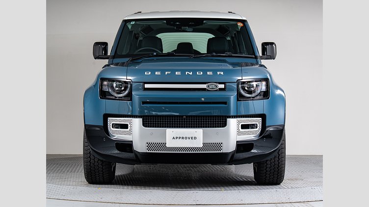 2024 認定中古車 Land Rover Defender 110 タスマンブルー D300 AWD（AT） S