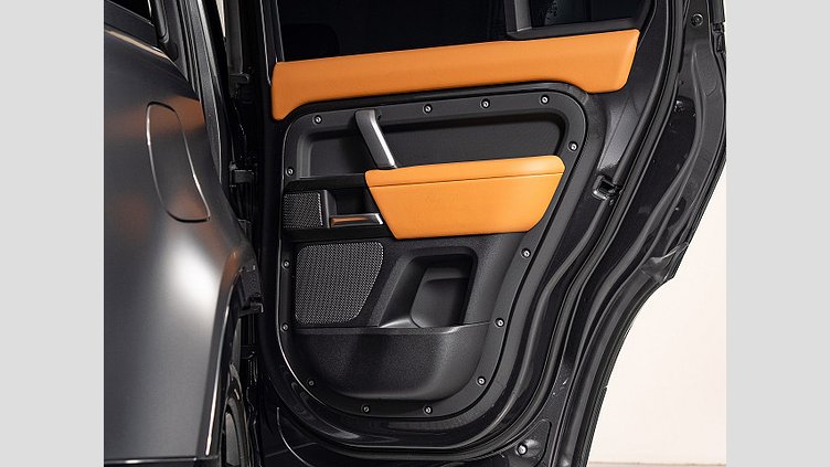 2023 認定中古車 Land Rover Defender 110 カルパチアングレイ P525 AWD (AT) V8 CARPATHIAN EDITION