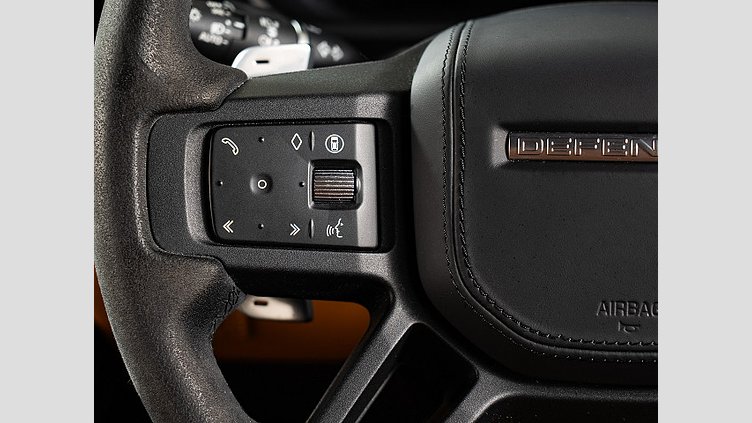 2023 認定中古車 Land Rover Defender 110 カルパチアングレイ P525 AWD (AT) V8 CARPATHIAN EDITION