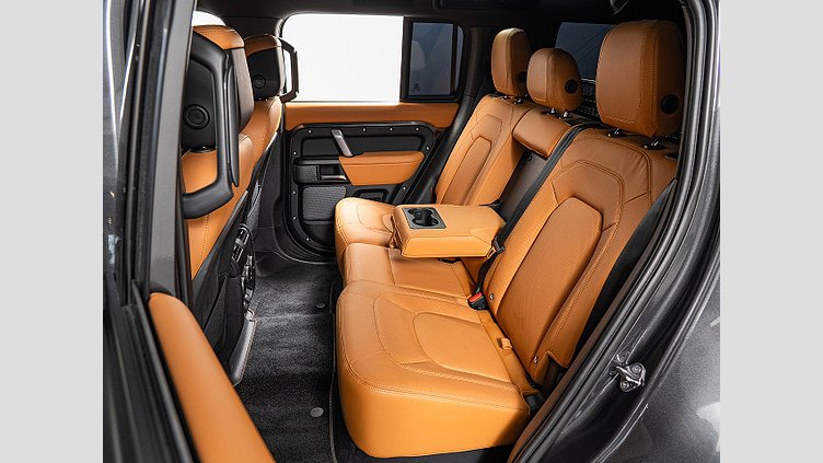 2023 認定中古車 Land Rover Defender 110 カルパチアングレイ P525 AWD (AT) V8 CARPATHIAN EDITION