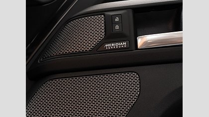 Defender 110 28