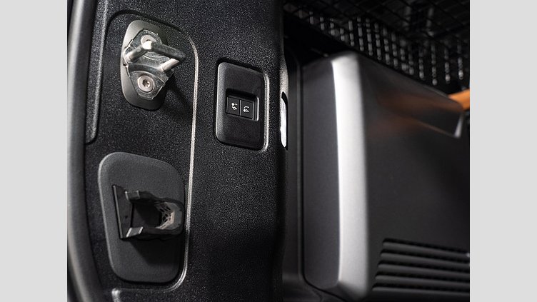 2023 認定中古車 Land Rover Defender 110 カルパチアングレイ P525 AWD (AT) V8 CARPATHIAN EDITION