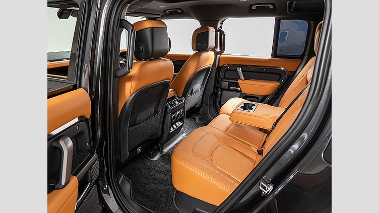 2023 認定中古車 Land Rover Defender 110 カルパチアングレイ P525 AWD (AT) V8 CARPATHIAN EDITION