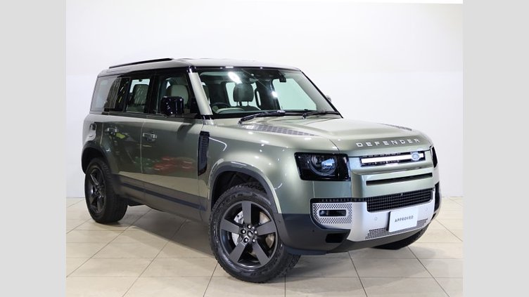 2023 認定中古車 Land Rover Defender 110 パンゲアグリーン D300 AWD（AT） S