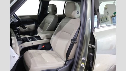 Defender 110 2