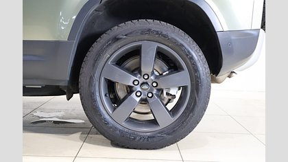 Defender 110 11